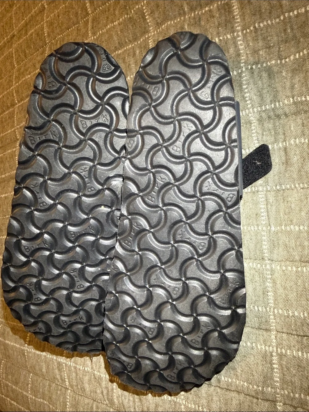 Birkenstock Gizeh Sandals in Metallic Steel gray new 38 - Picture 6 of 7